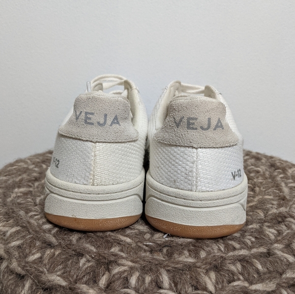 Veja V 12 Mesh & Leather Low-Top Sneakers 40 - Picture 3 of 9